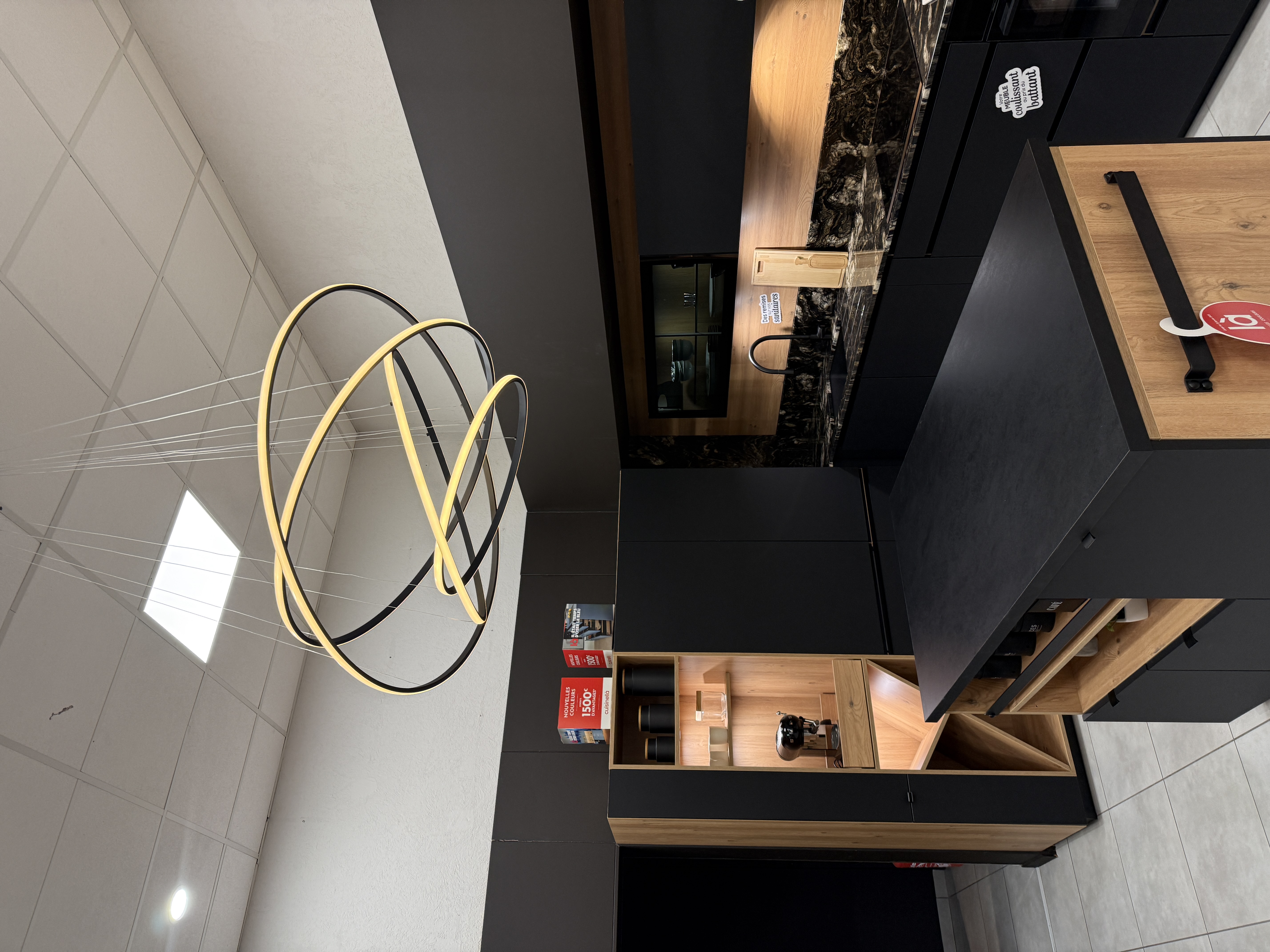 Installation éclairage suspendu